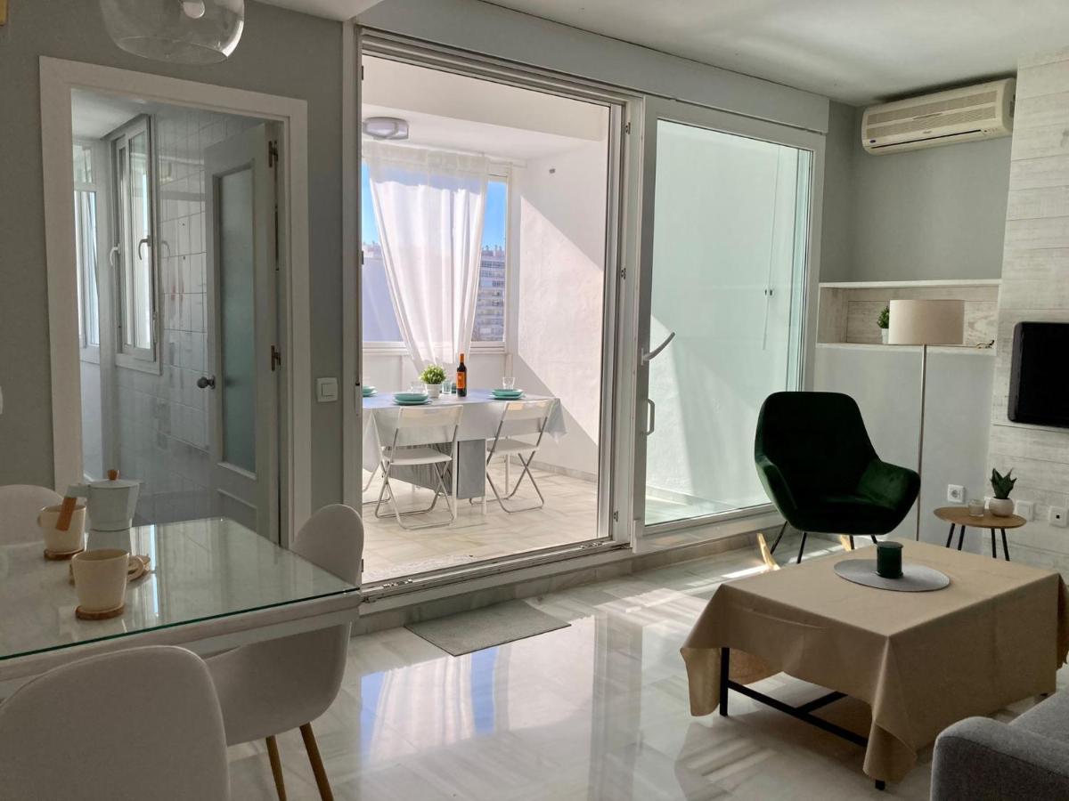 Апартаменты Atico Valdelagrana Playa - Aire Acondicionado Y Piscina Эль-Пуэрто-де-Санта-Мария Экстерьер фото